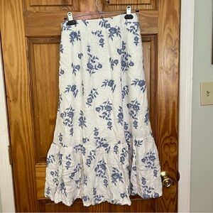 Abercrombie & Fitch Linen-Blend Embroidered Tiered Maxi Skirt